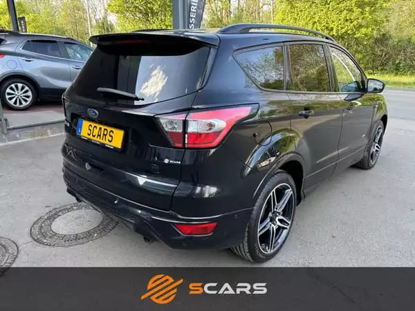 Ford Kuga 2.0 TDCi  150cv ST-LINE 4x4 - Photo 2