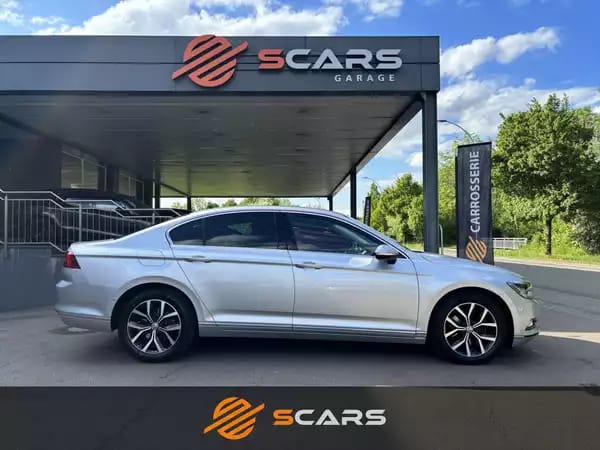 Volkswagen Passat B8 2.0 Tdi DSG 150cv - Photo 2
