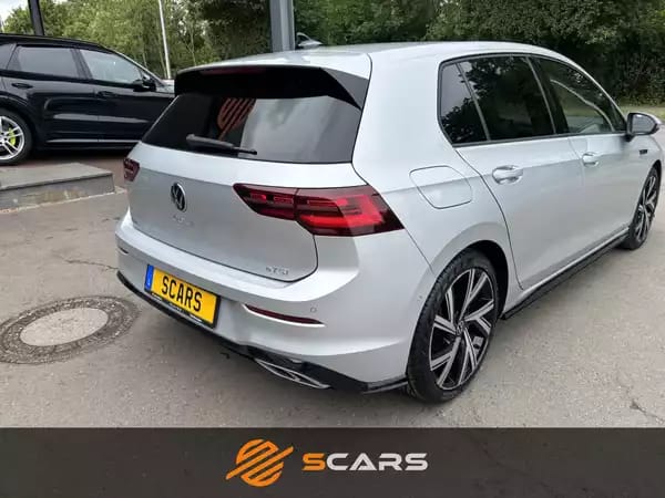 Volkswagen Golf 1.5 eTsi DSG 150cv R-Line - Photo 2