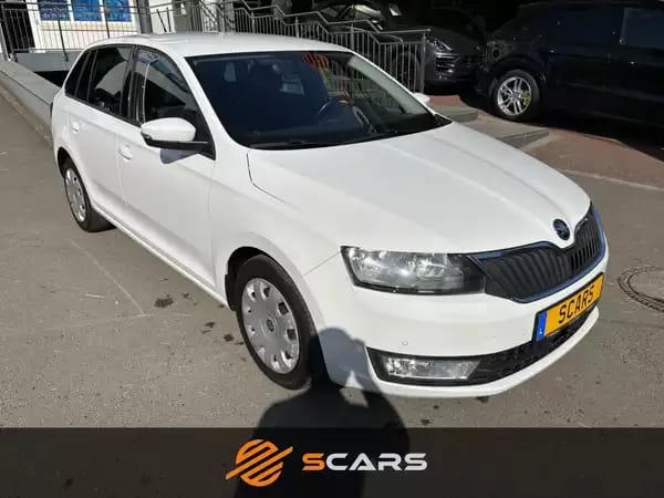 Skoda Rapid 1.4 Tdi DSG 90cv - Photo 2