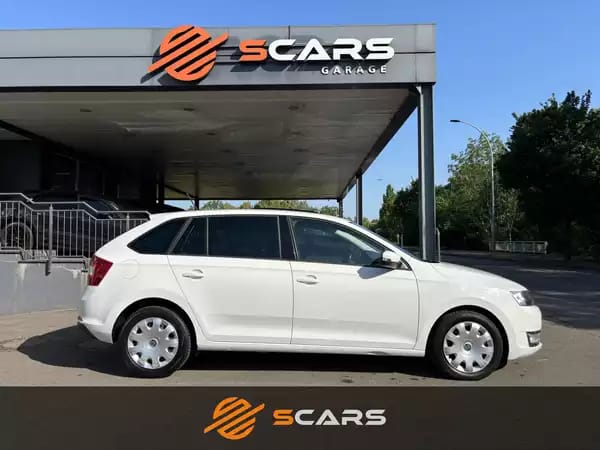 Skoda Rapid 1.4 Tdi DSG 90cv - Photo 2