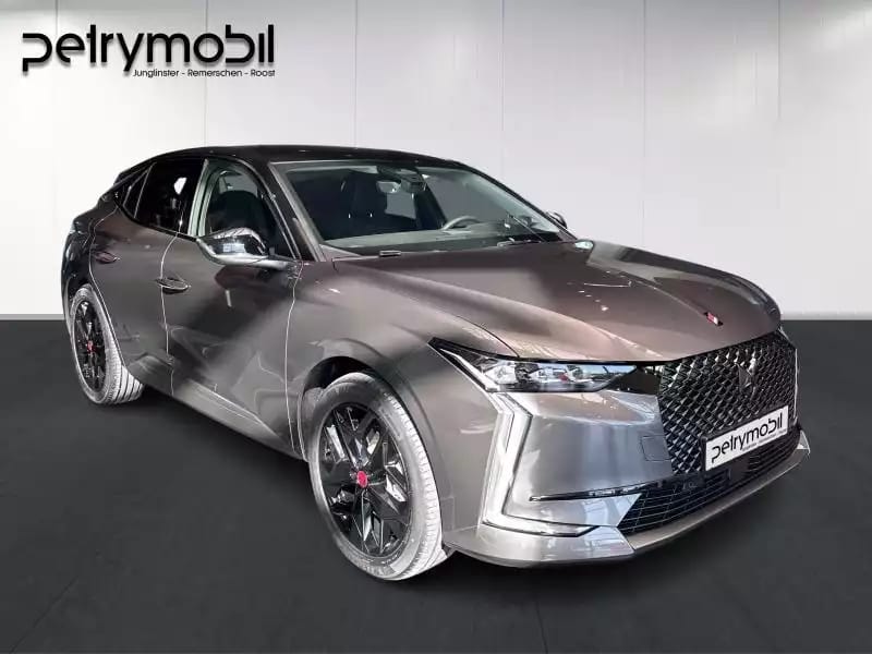 DS Automobiles DS 4 4 Performance Line + - Photo 1