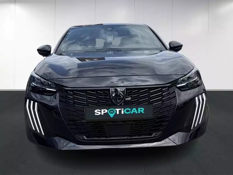 Peugeot 208 II and e- GT Line - Photo 1