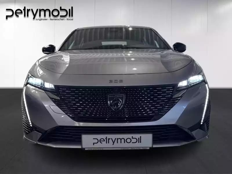 Peugeot 308 GT EAT8 - Photo 1