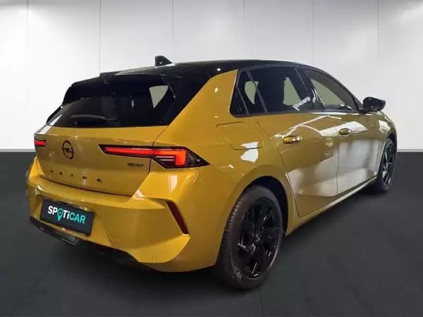 Opel Astra GS - Photo 3