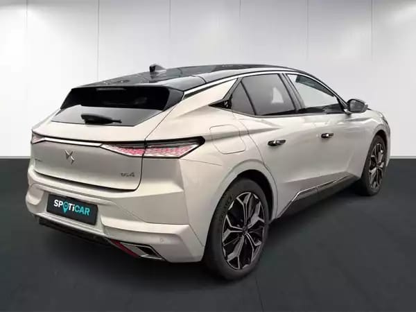 DS Automobiles DS 4 Rivoli E-Tense 225 - Photo 3