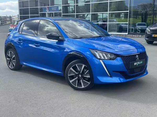 Peugeot 208 e GT Pack - Photo 2