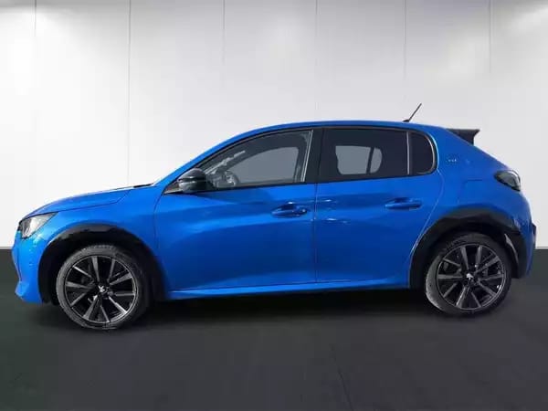 Peugeot 208 GT Line - Photo 2