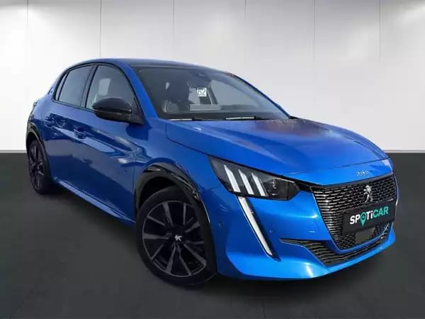 Peugeot 208 GT Line - Photo 3