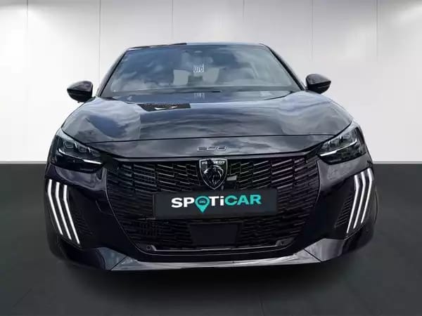 Peugeot 208 II and e- GT Line - Photo 2