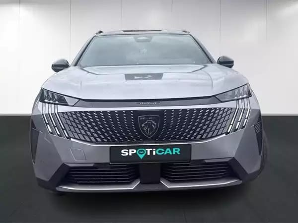 Peugeot 5008 III and e- GT - Photo 2