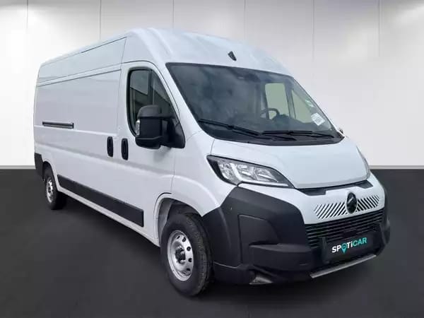 Citroën Jumper and ë- - Photo 2