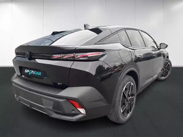 Peugeot 408 GT Hybrid 145 e-DCS6 - Photo 3