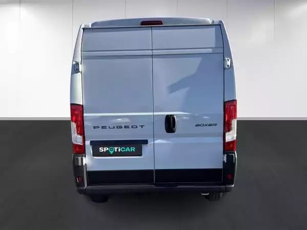 Peugeot Boxer Fourgon 335 L3H2 - Photo 3