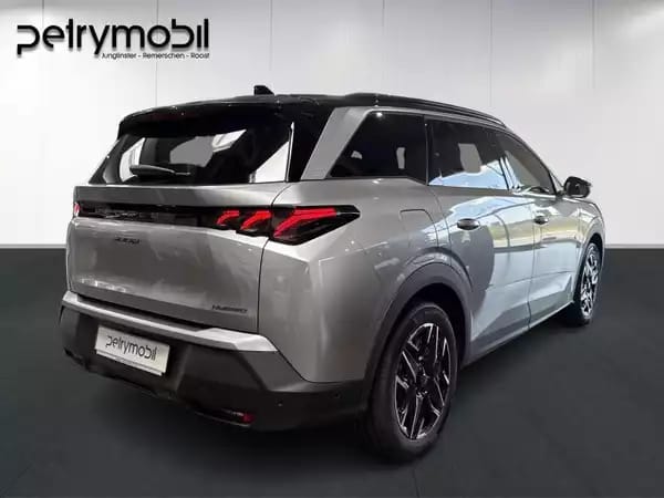 Peugeot 5008 GT Hybrid 145 e-DCS6 - Photo 3