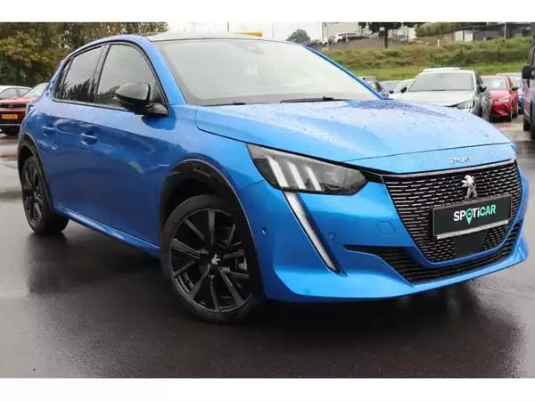 Peugeot 208 GT EAT8 - Photo 2