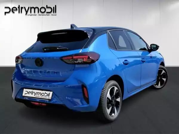 Opel Corsa F Electric GS - Photo 2