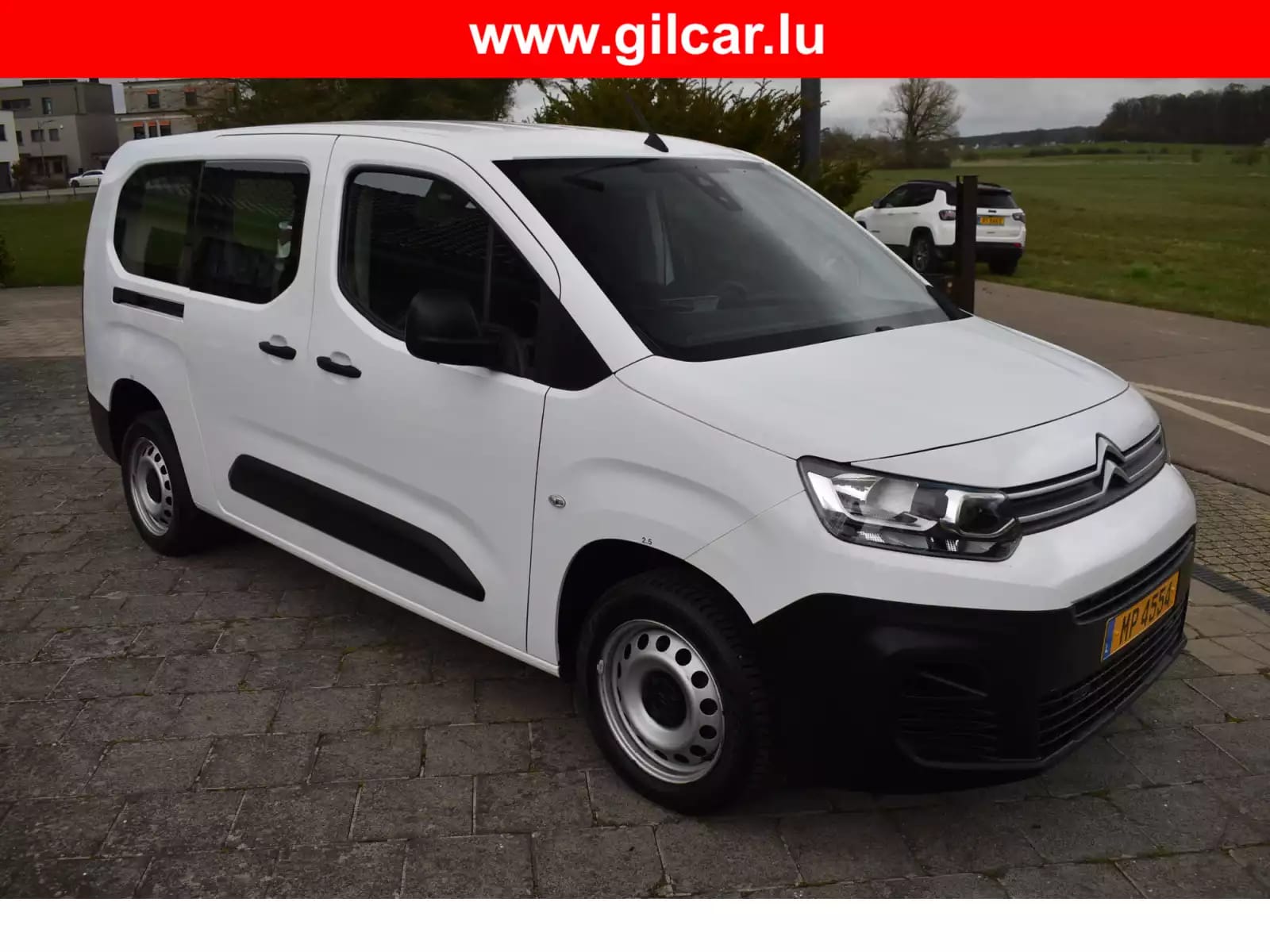 Citroën Berlingo 1,5 HDi Maxi 3 places très soignée - Photo 1