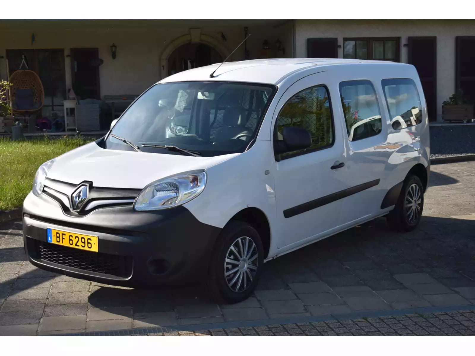 Renault Kangoo 1,5 DCi Maxi 90 - Photo 1