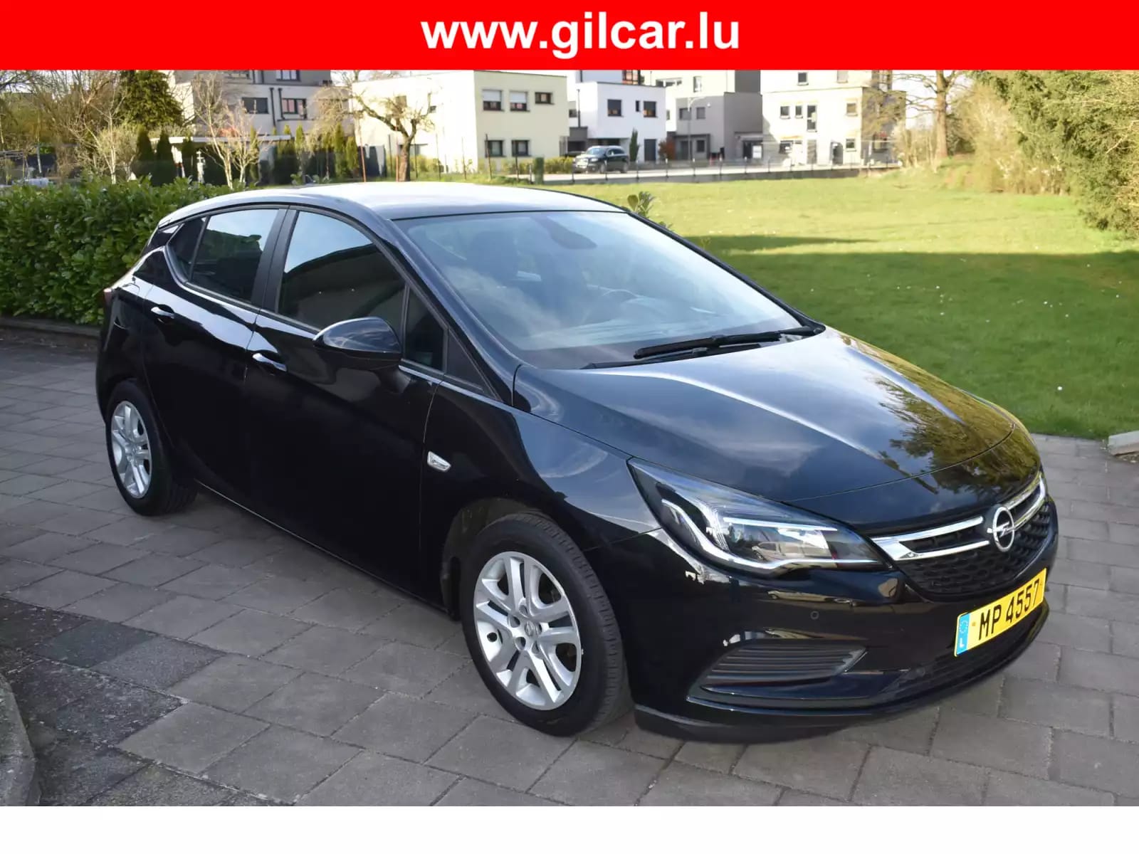 Opel Astra 1,6 CDTi - Photo 1