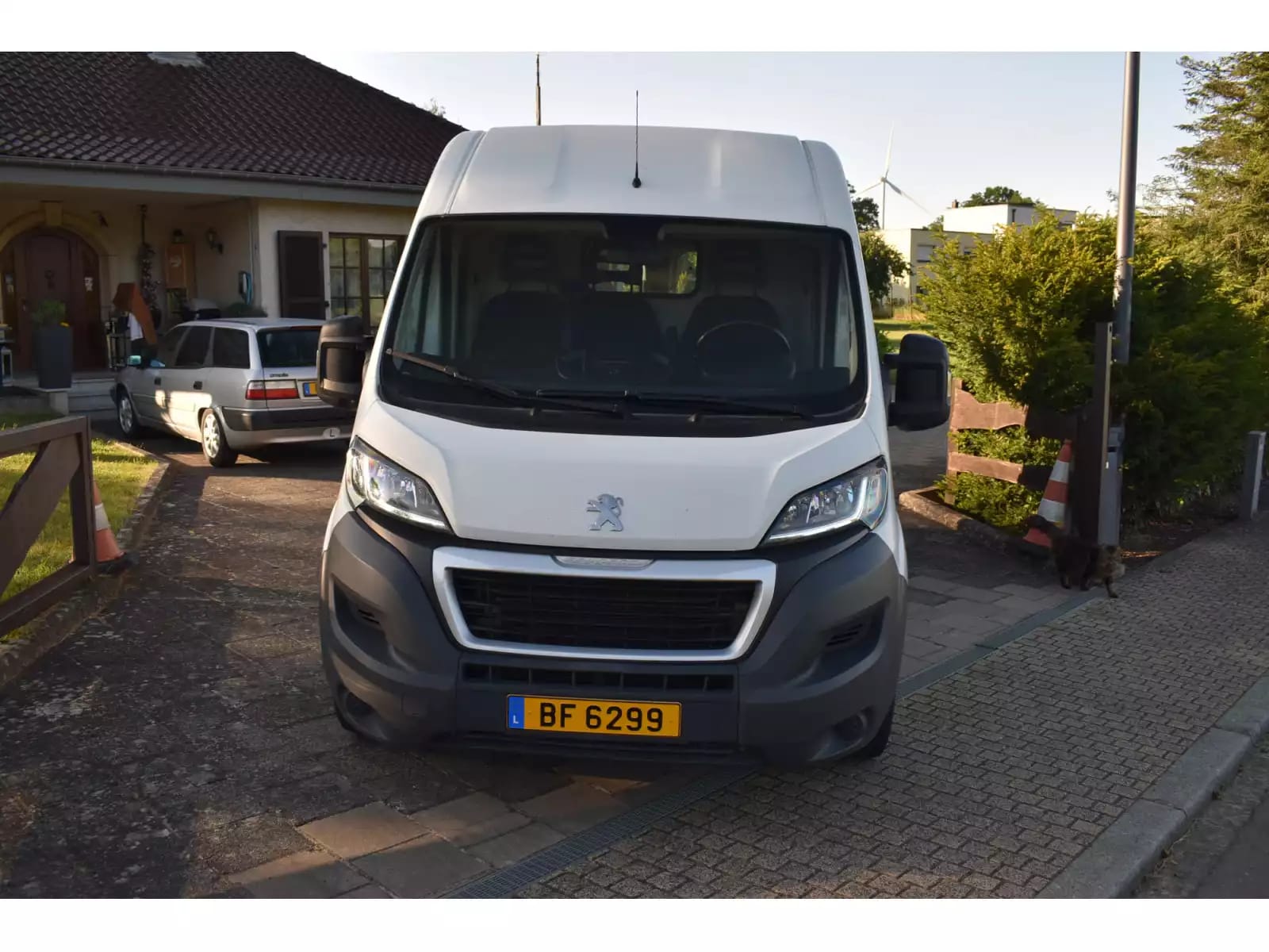 Peugeot Boxer 2,0 HDi 130 Airco 33000km L2H2 - Photo 1