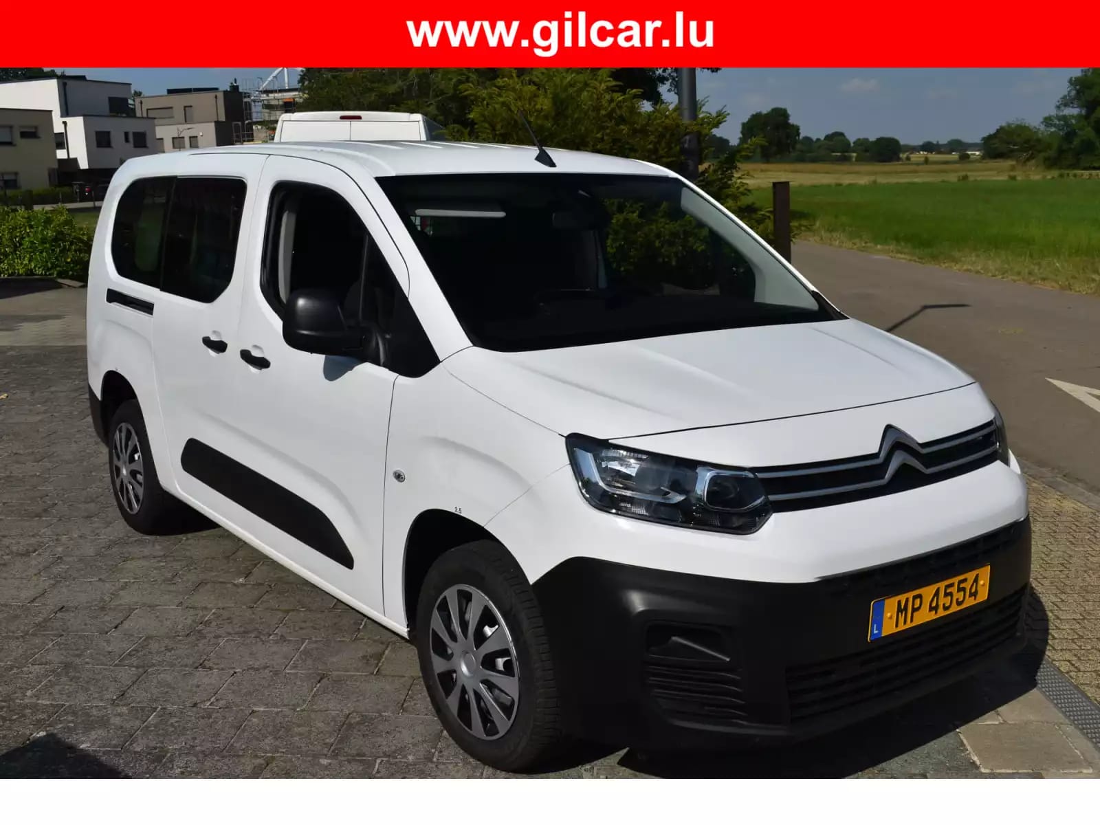 Citroën Berlingo 1,5 DCi 100 maxi 3 places très bon état - Photo 1