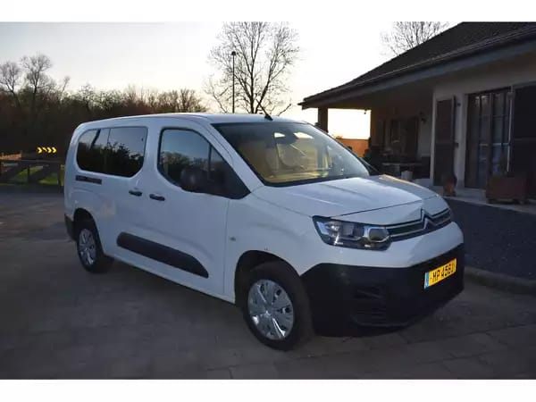 Citroën Berlingo XL 1,5 HDI 100  3 places - Photo 2
