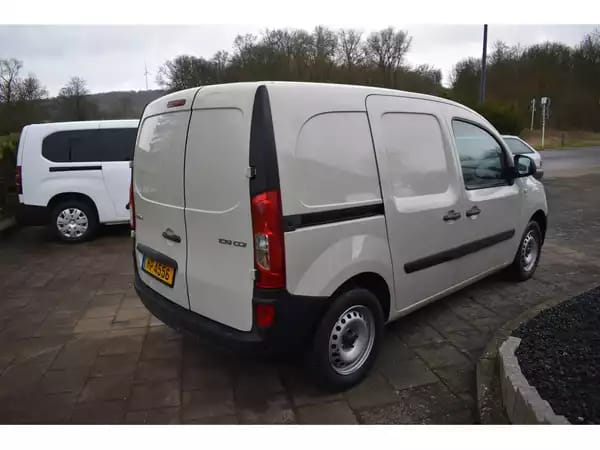 Mercedes-Benz Citan 1,5 CDI 90 Airco Etat neuf - Photo 3