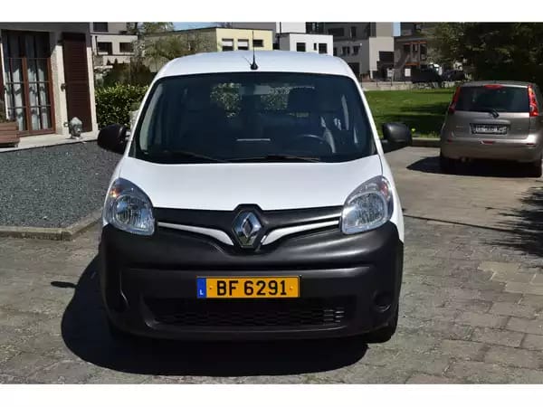 Renault Kangoo MAXI 1,5 DCi 95  8900km comme neuf - Photo 2