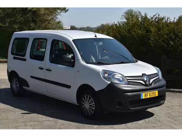 Renault Kangoo MAXI 1,5 DCi 95  8900km comme neuf - Photo 2