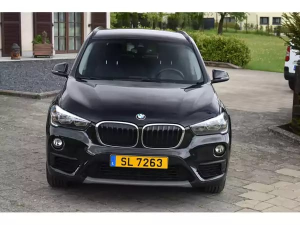 BMW X1 SDrive 18D - Photo 2