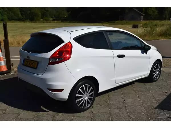 Ford Fiesta 1,4 TDCi Airco 93000km 2PL. - Photo 3