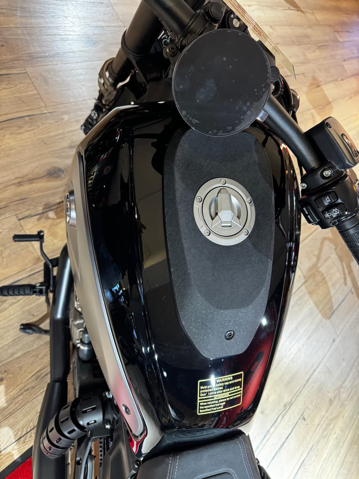 QJ Motor SRV 600 SRV 600 V BLACK - Photo 1