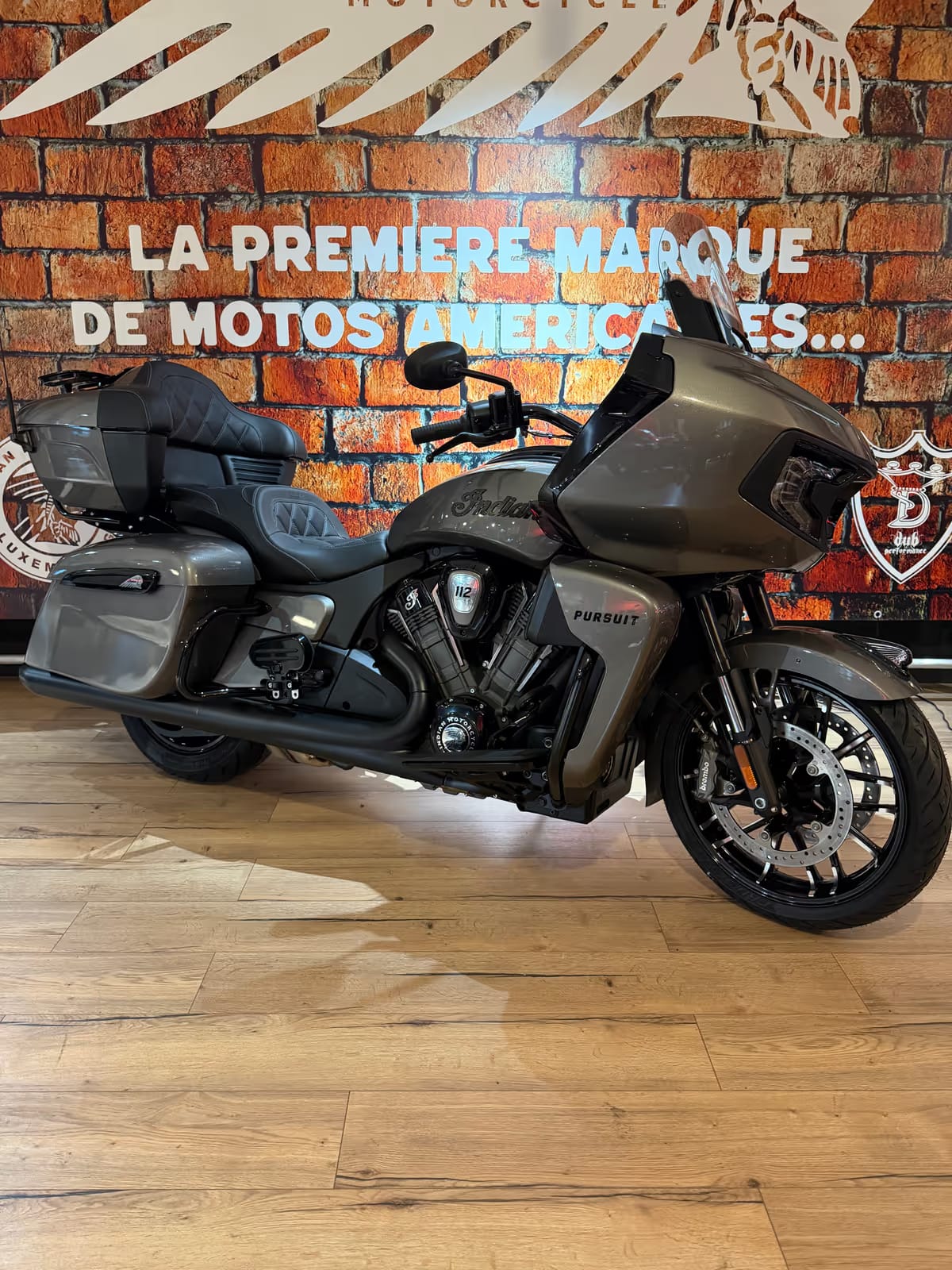 Indian Challenger PURSUIT DARK HORSE POWERPLUS 112 - Photo 1