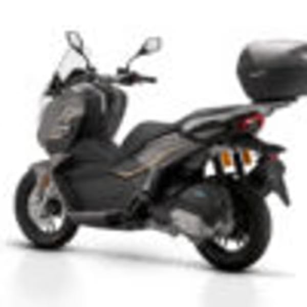 QJ Motor SRV 125 ATR 125 - Photo 2