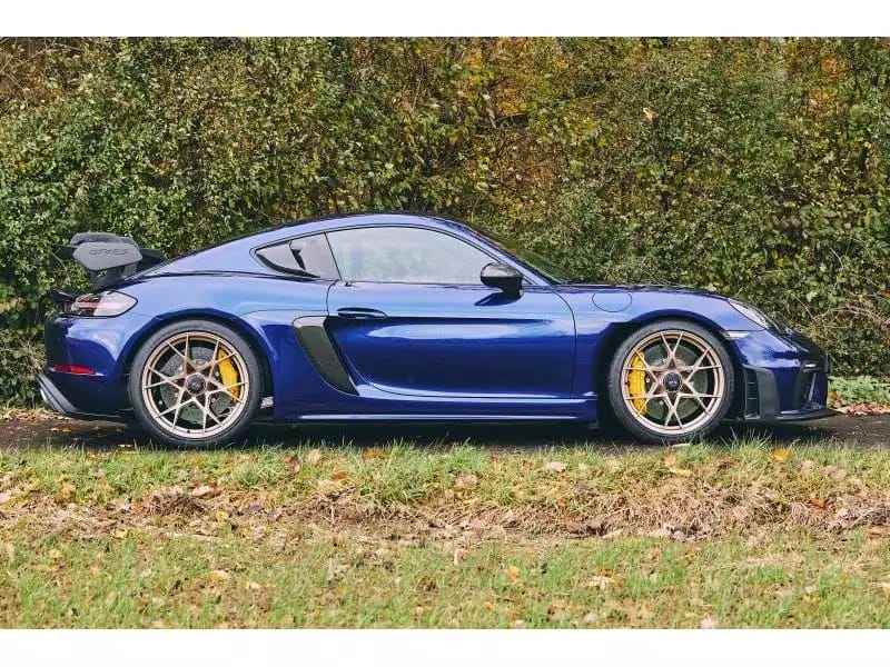 Porsche Cayman GT4 RS Weissach - Photo 1