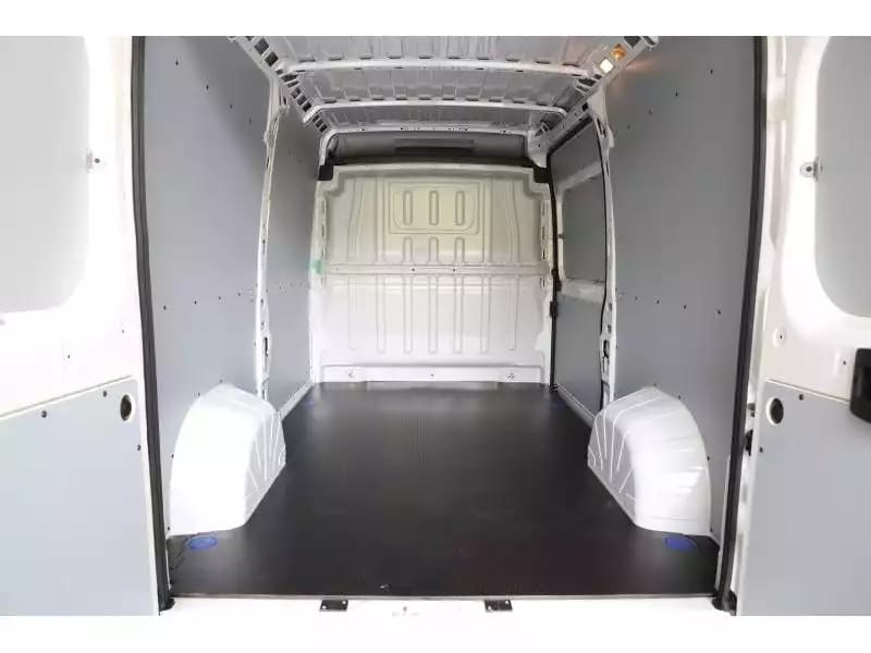 Peugeot Boxer III L2H2 - Photo 1