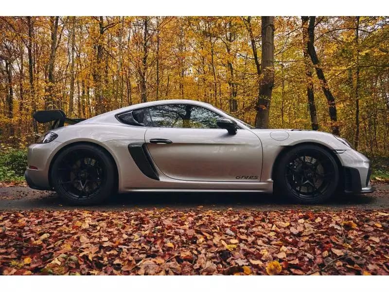 Porsche Cayman GT4 RS Weissach - Photo 1