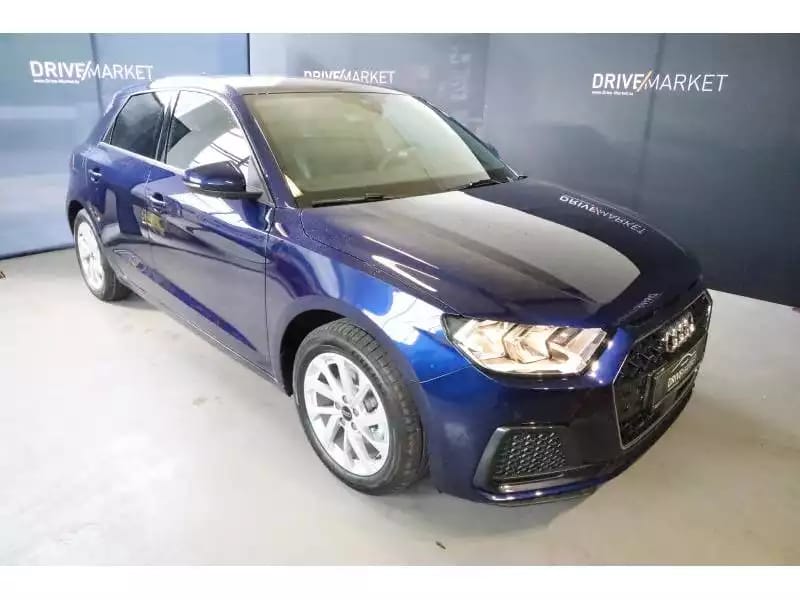 Audi A1 Advanced - Photo 1