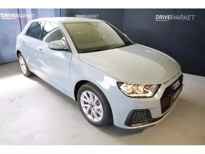 Audi A1 Advanced - Photo 1