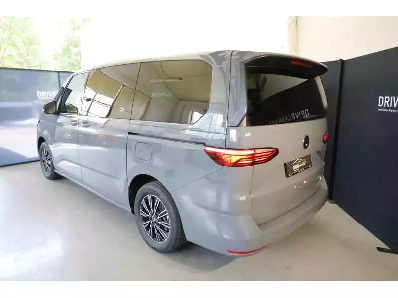 Volkswagen T7 Multivan Life LONG - Photo 1