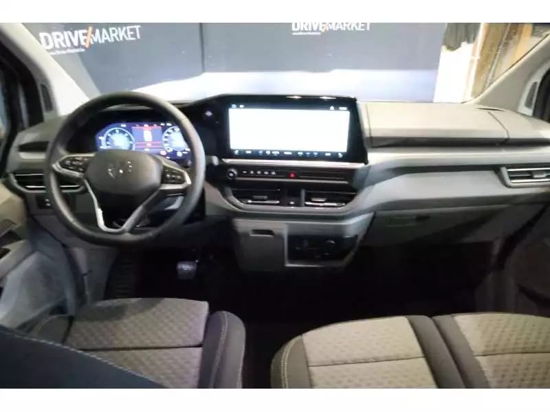 Volkswagen T7 Caravelle Style Court - Photo 1