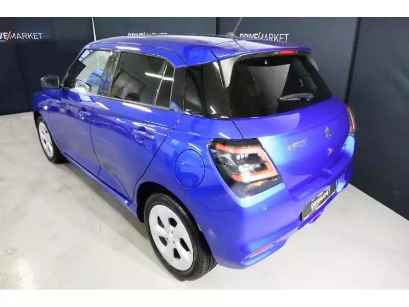 Suzuki Swift GL+ - Photo 1