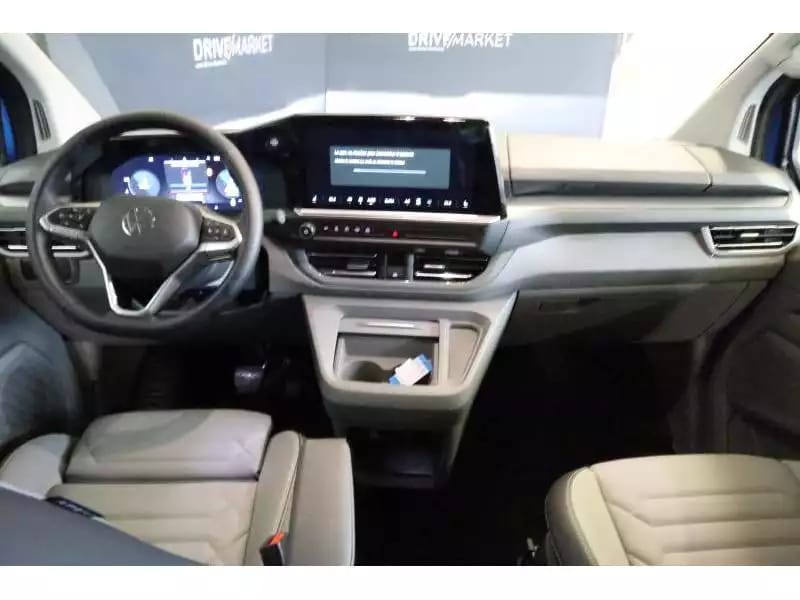 Volkswagen T7 Caravelle Style 4X4 - Photo 1