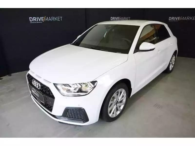 Audi A1 Advanced - Photo 1