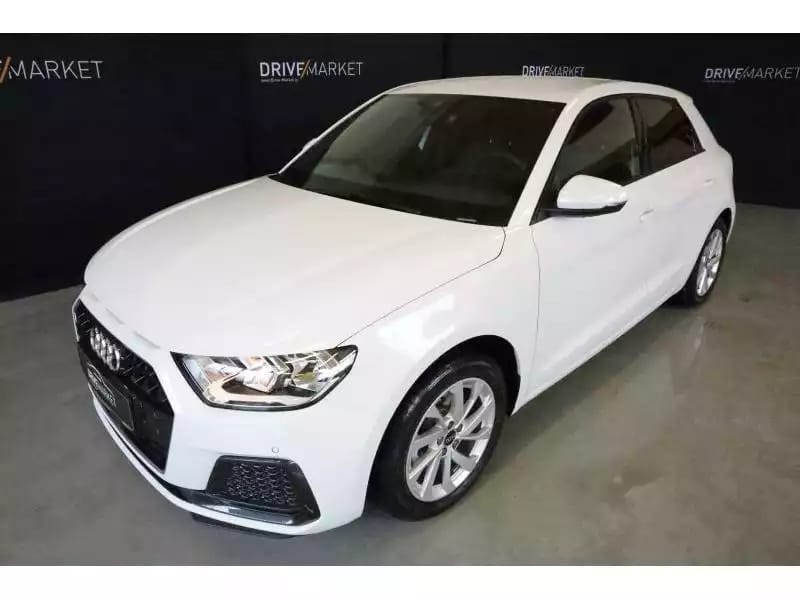 Audi A1 Advanced - Photo 1