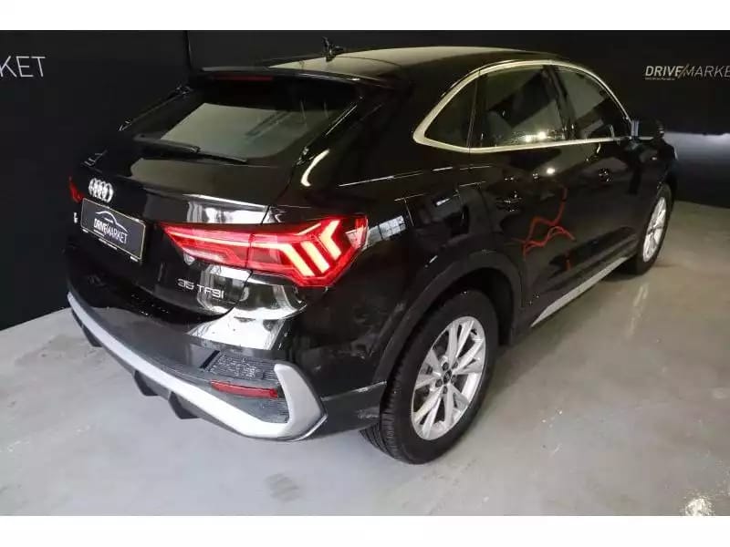 Audi Q3 Sportback S line - Photo 1