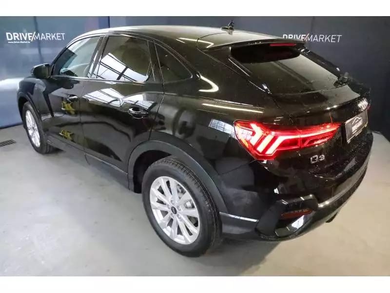 Audi Q3 Sportback - Photo 1