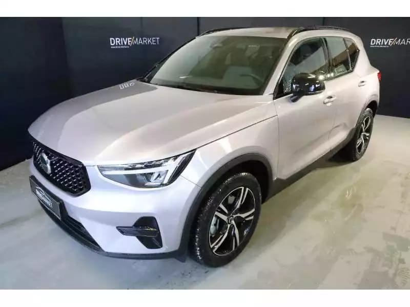 Volvo XC40 Dark - Photo 1