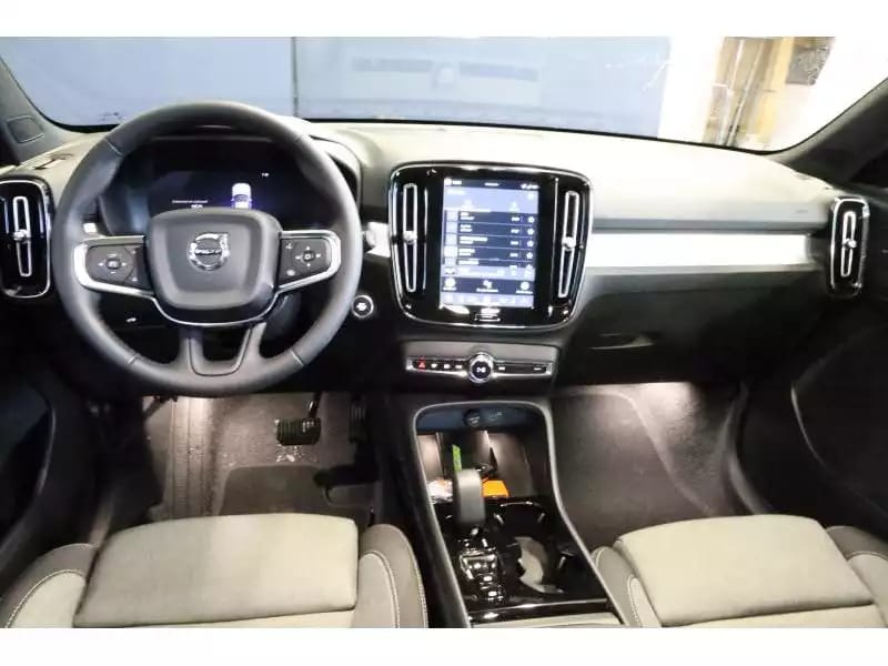 Volvo XC40 Dark - Photo 1